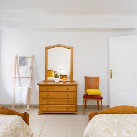 Live Los Cristianos Los Playeros Close To The Beach Arona  Exterior foto
